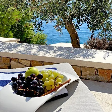 Villa Brac Stone With Jacuzzi *